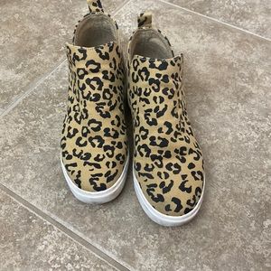 Versions slip on sneakers